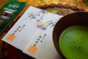 (本茶纲目是什么公司)探究古代茶艺文化：本茶纲目的创作背景与作者身份揭秘