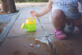 (小便控制不住是怎么回事)小便控制不住就尿啦怎么回事?这种症状要引起重视吗? (小便控制不住是怎么回事)小便控制不住就尿啦怎么回事?这种症状要引起重视吗?