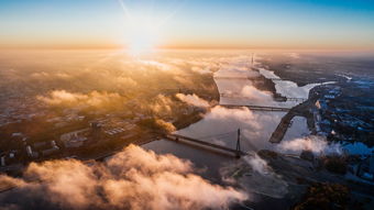 (电脑桌面风景壁纸图片大全 星空)美丽的电脑桌面风景壁纸全屏：让你的工作空间护眼又养心