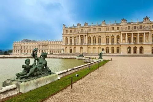 2026新奥免费正版大全与大三巴资料免费大全介绍,实用释义、专家解析解释与落实-警觉虚假美化